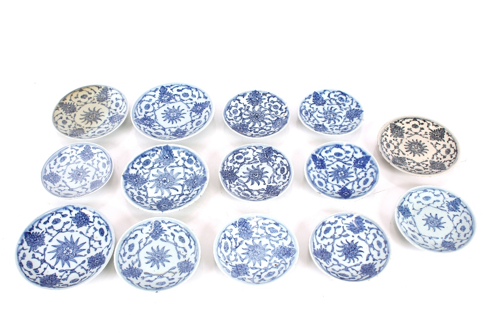 Fifteen Tong Shi dishes, various sizes - Image 2 of 4