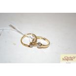 An 18ct gold ring set single diamond, size L 1/2