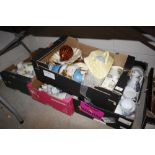 Four boxes of miscellaneous decorative porcelain e