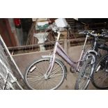 A lady's Raleigh bike