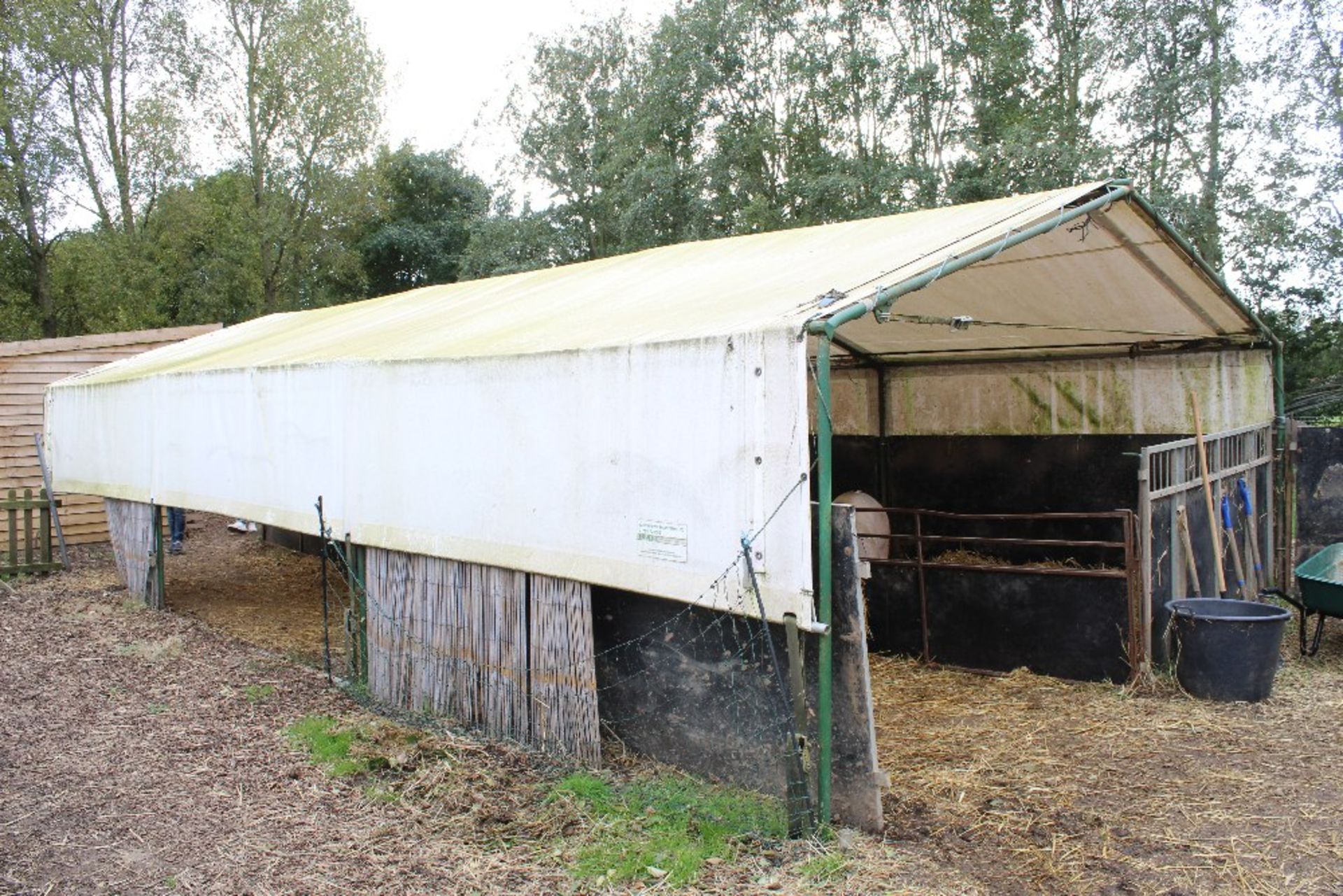 John Harvey Engineering 10m x 5m pig tent. 1.8m to