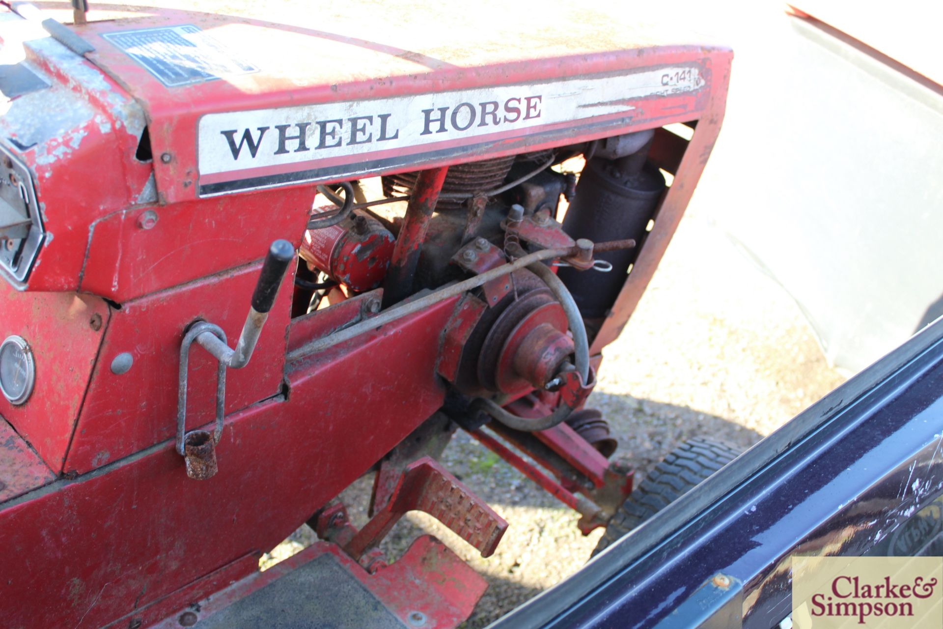 Wheel Horse 141 garden tractor. - Image 8 of 9