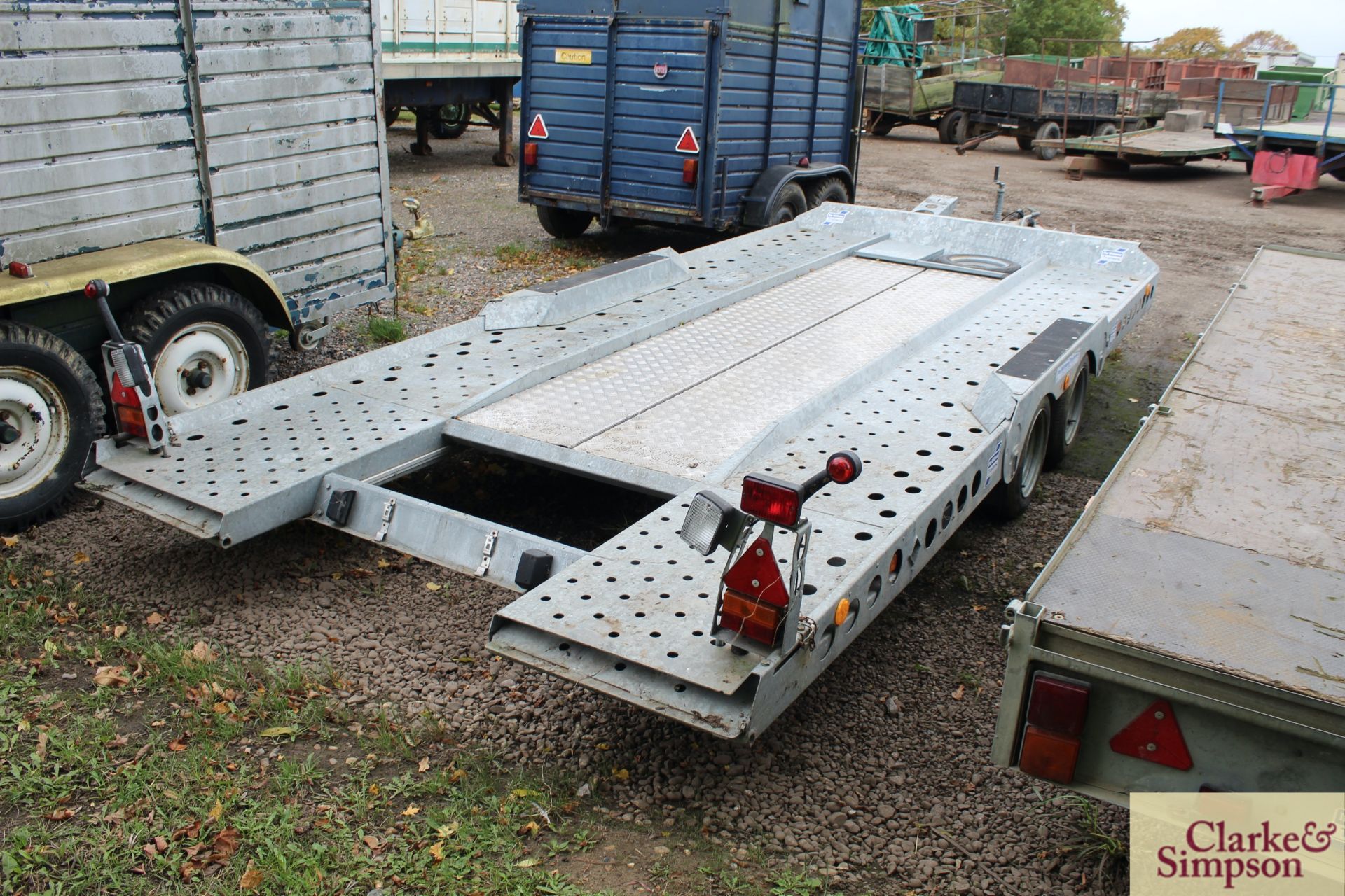 Ifor Williams CT177G 5m twin axle tilt bed car transporter. With aluminium catwalk. - Image 4 of 14