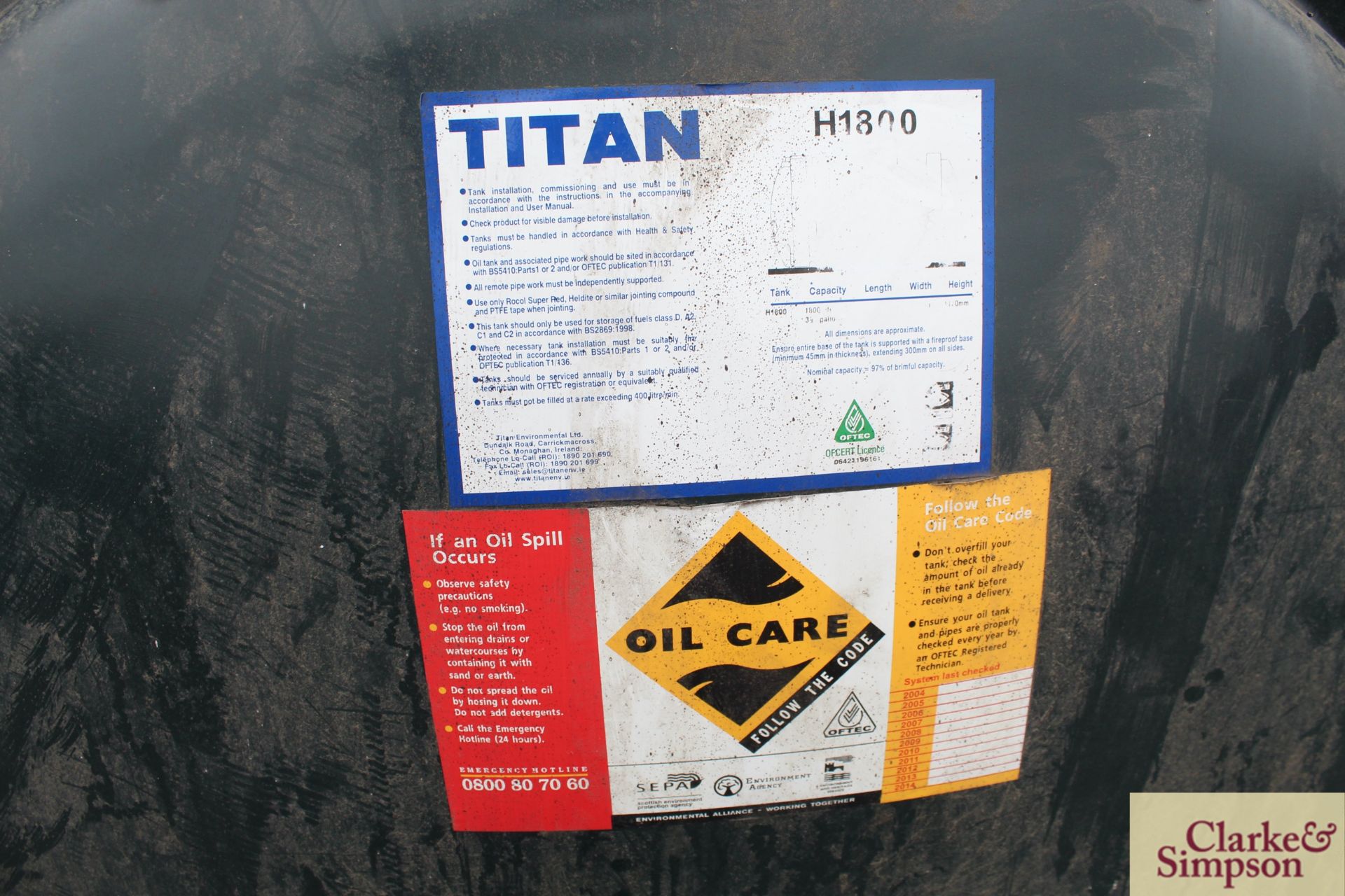 Titan H1800 oil tank. - Image 6 of 7