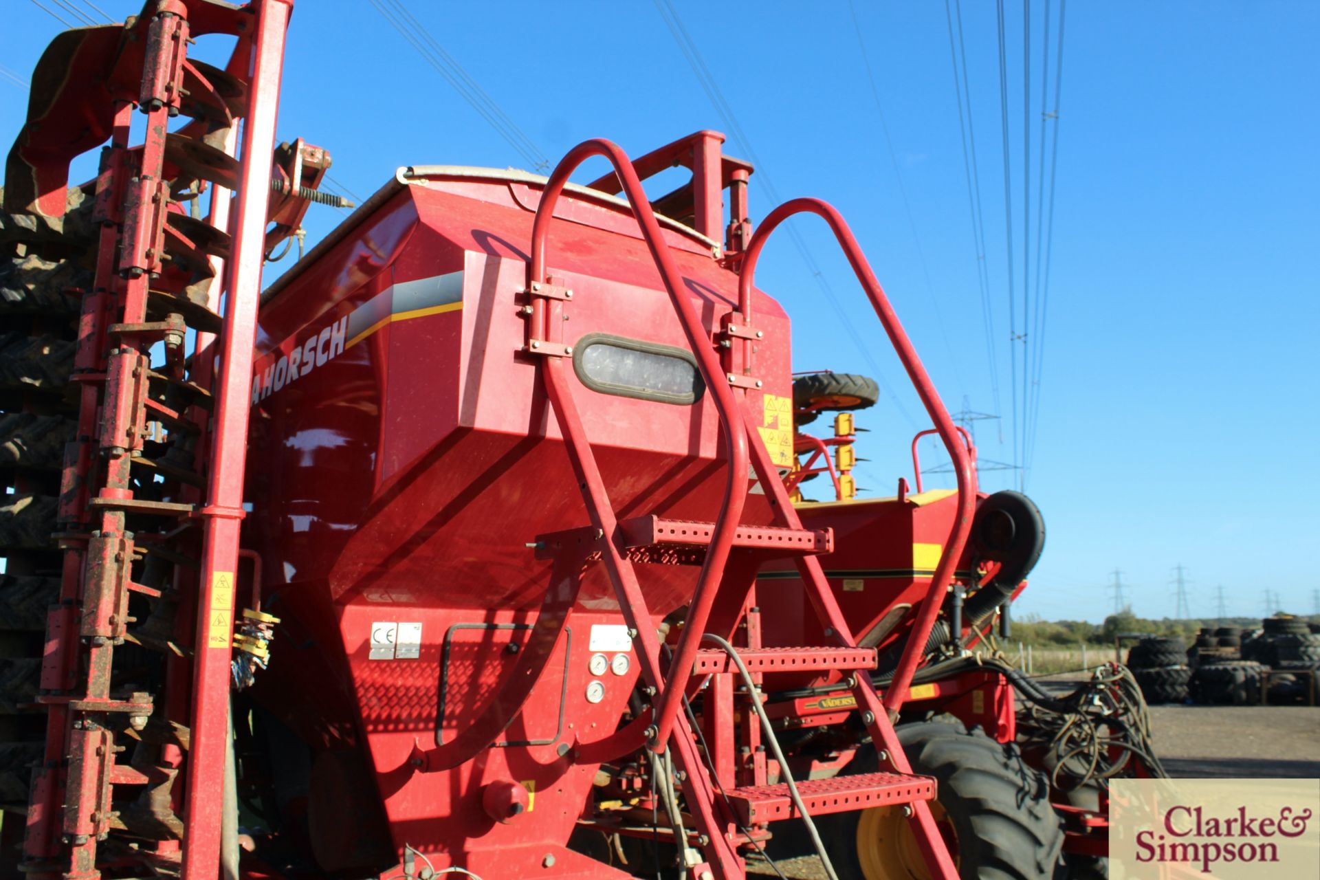 Simba Horsch Pronto 8RX 8m trailed drill. 08/2006. Serial number 23781260. With radar control, wheel - Image 8 of 27