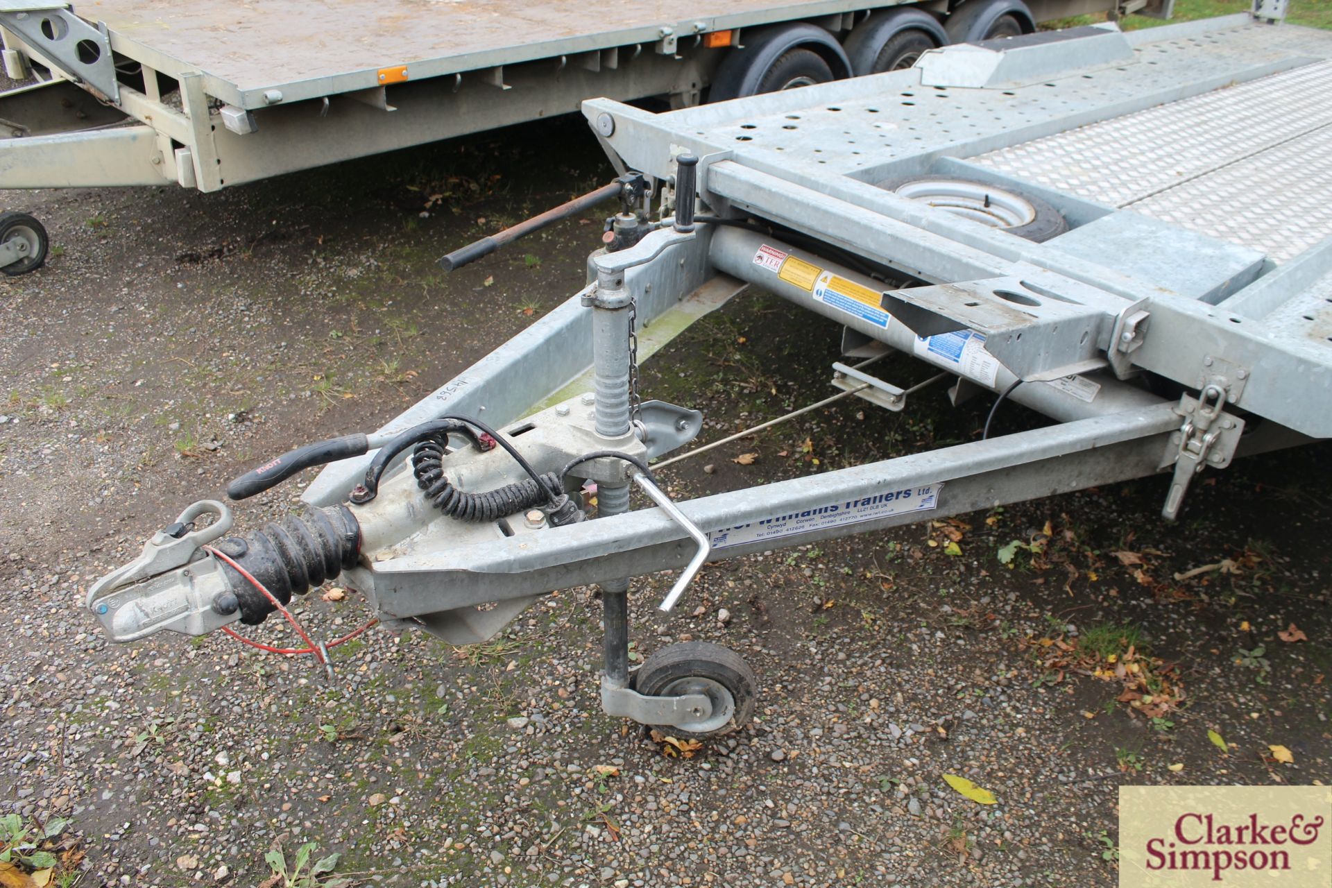 Ifor Williams CT177G 5m twin axle tilt bed car transporter. With aluminium catwalk. - Image 7 of 14