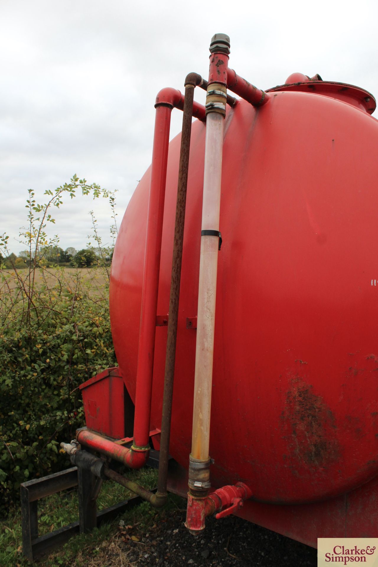 c. 2,000G steel water tank. Ex-lorry body. V - Image 10 of 13