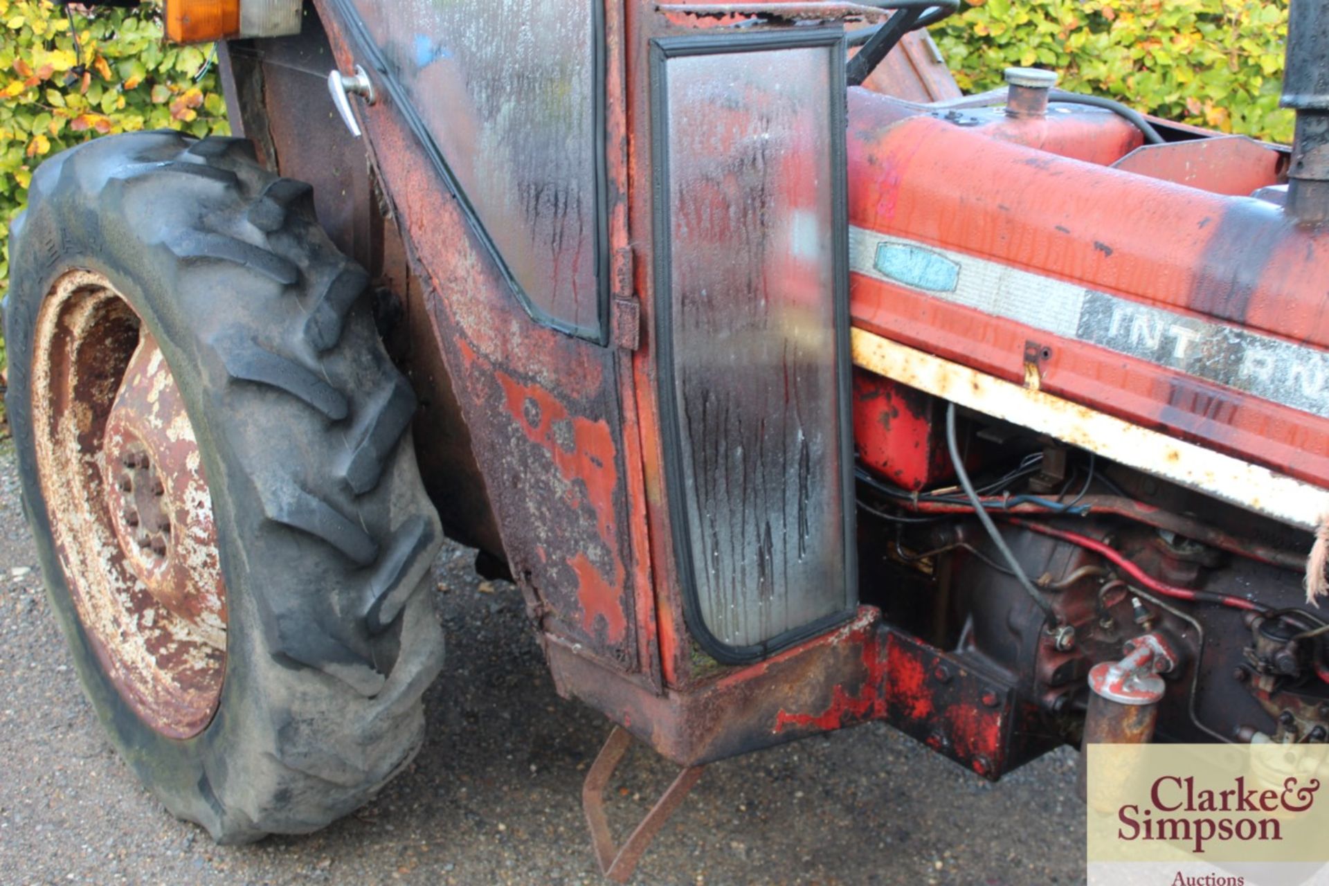 International 434 2WD tractor. Registration YJL 106L. Date of first registration 01/1973. - Image 14 of 21