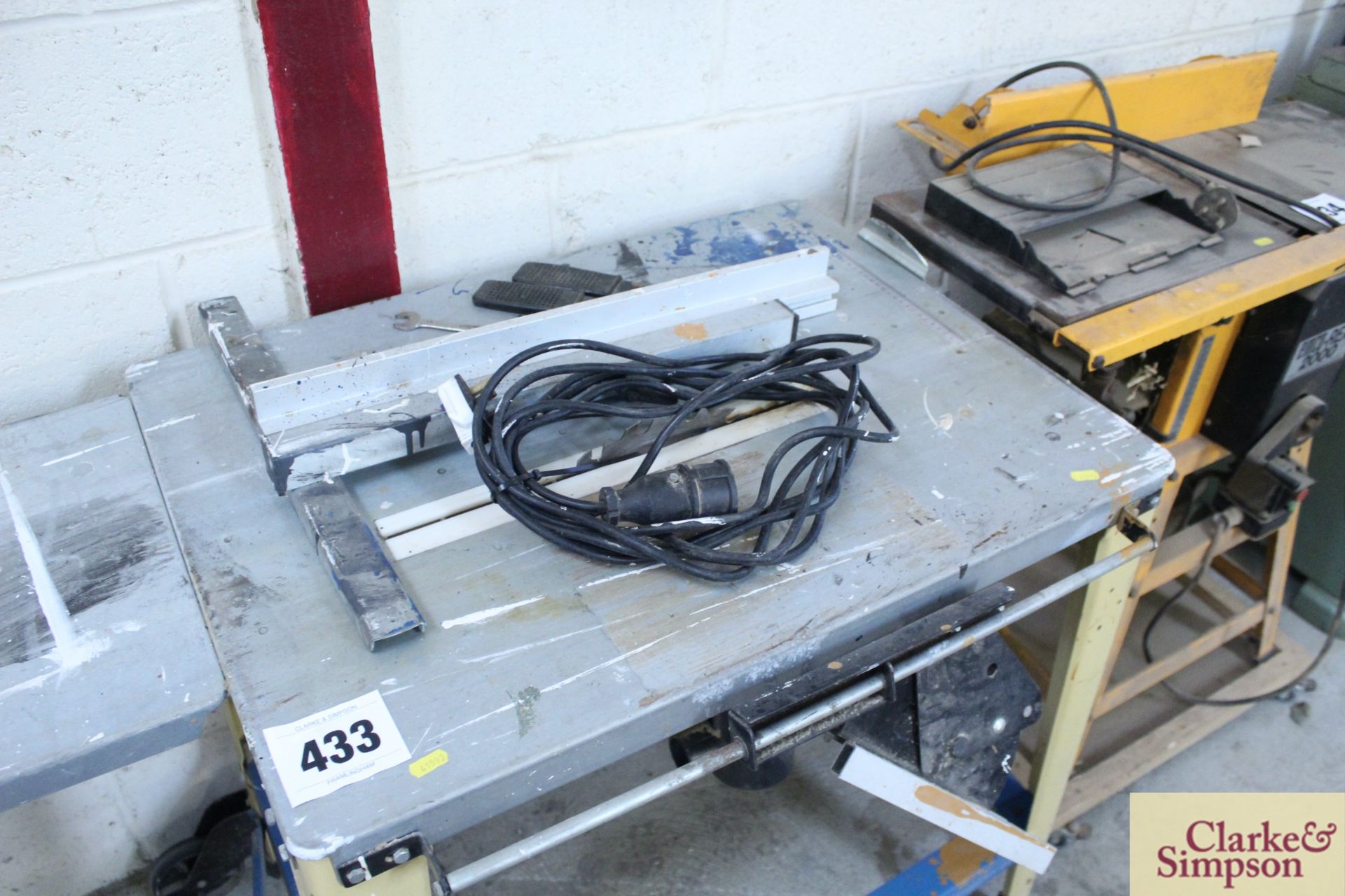 Scheppach TKV 4000 saw bench. - Image 4 of 5