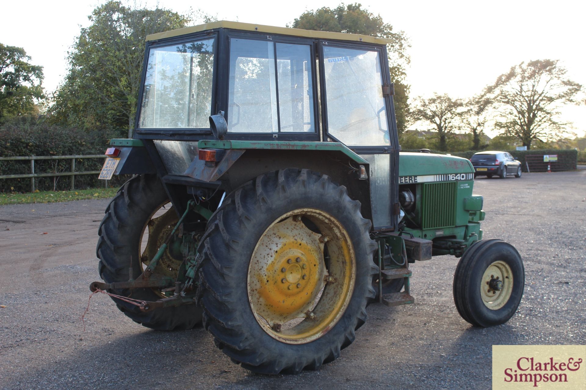 John Deere 1640 2WD tractor. Registration ETH 628V. 1980. 5,328 hours. 13.6R36 rear wheels and - Image 5 of 42