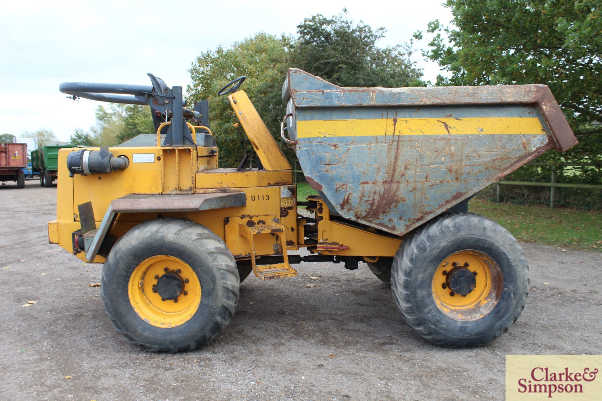 Barford 10T 4WD dumper. 2006. Serial number SK10250SYJT1130. 500/60R25 wheels and tyres. V - Image 8 of 26