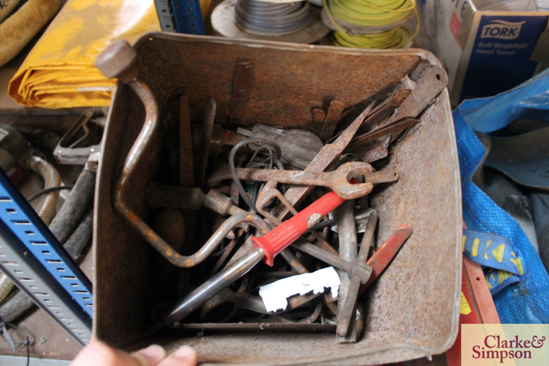 Quantity of hand tools. - Image 2 of 2
