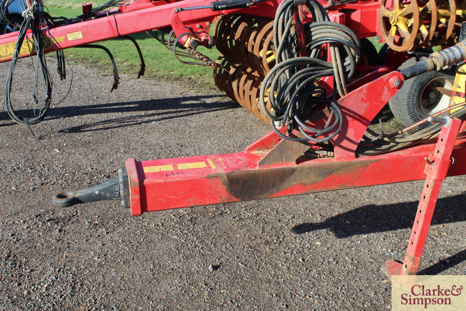 **CTATLOGUE CHANGE** Vaderstad 4m TopDown TD 400. 2008. Serial number 1240. Comprising discs, tines, - Image 23 of 26