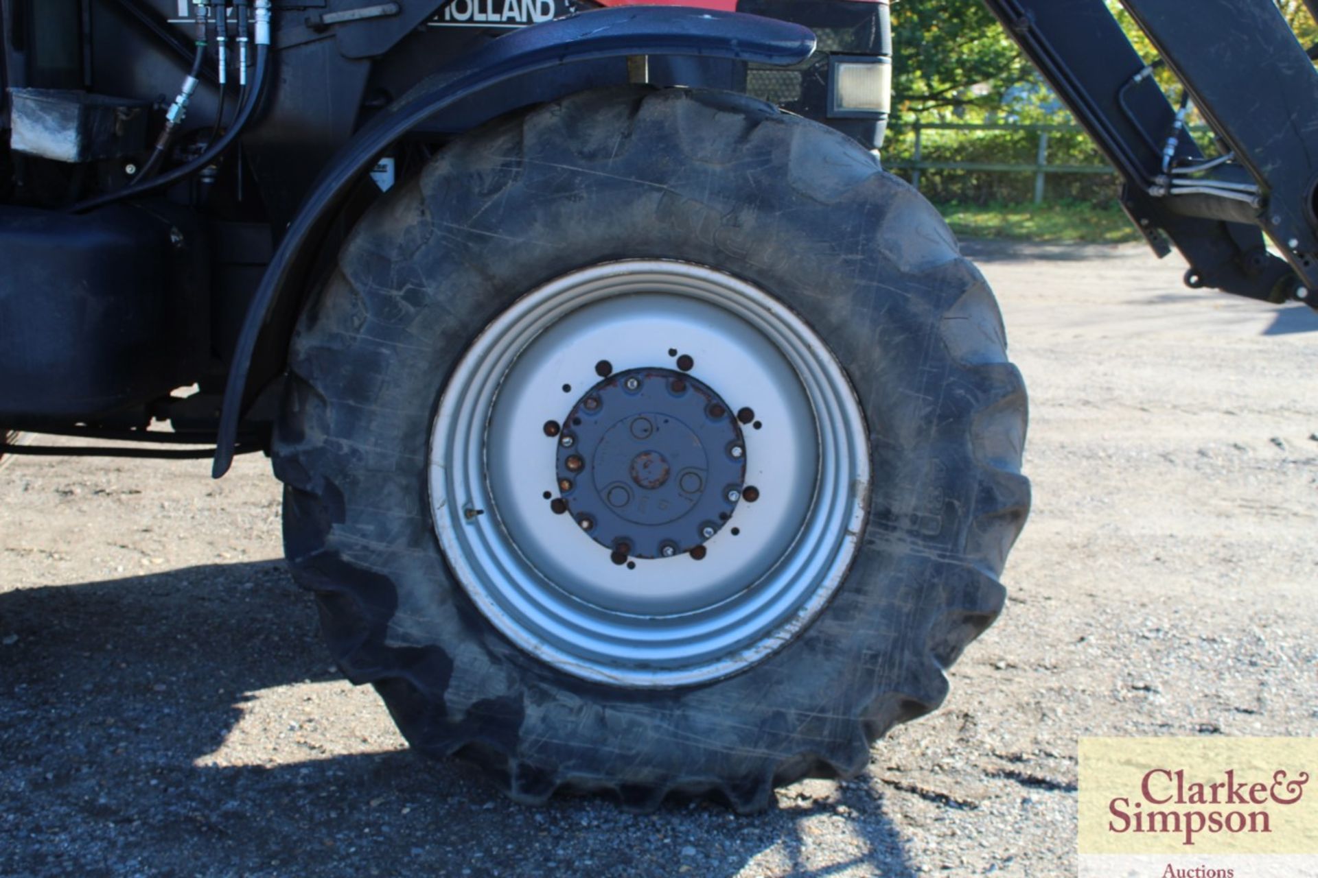 New Holland TM150 4WD tractor. 28/10/2000. 11,839 hours. 520/85R42 rear wheels and tyres @ 60%. - Image 36 of 58