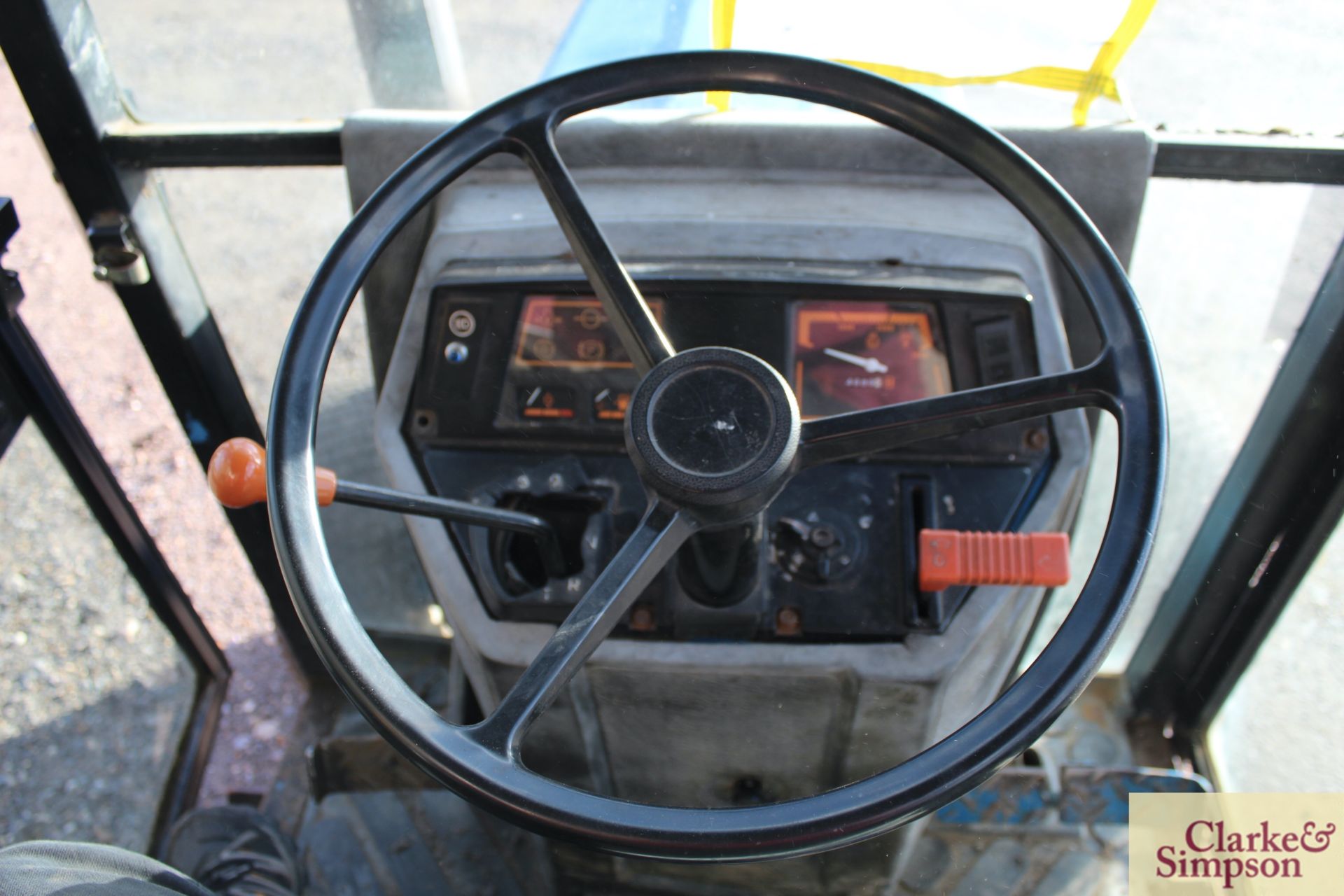 Ford 1720 4WD compact tractor. 4,685 hours. Turf wheels and tyres all round. Cab. - Image 23 of 30