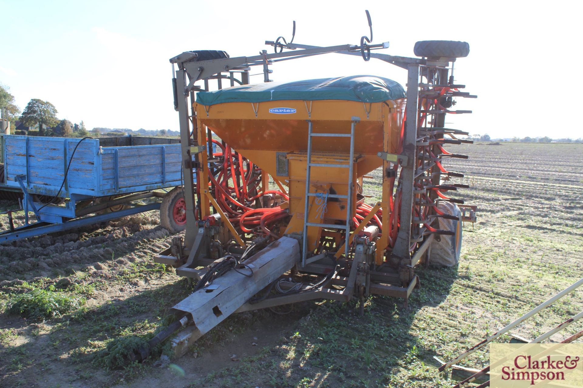 Carier 6m trailed tine drill. With covering harrow. Serial number 71578. 1992. No control box. V [ - Image 2 of 13