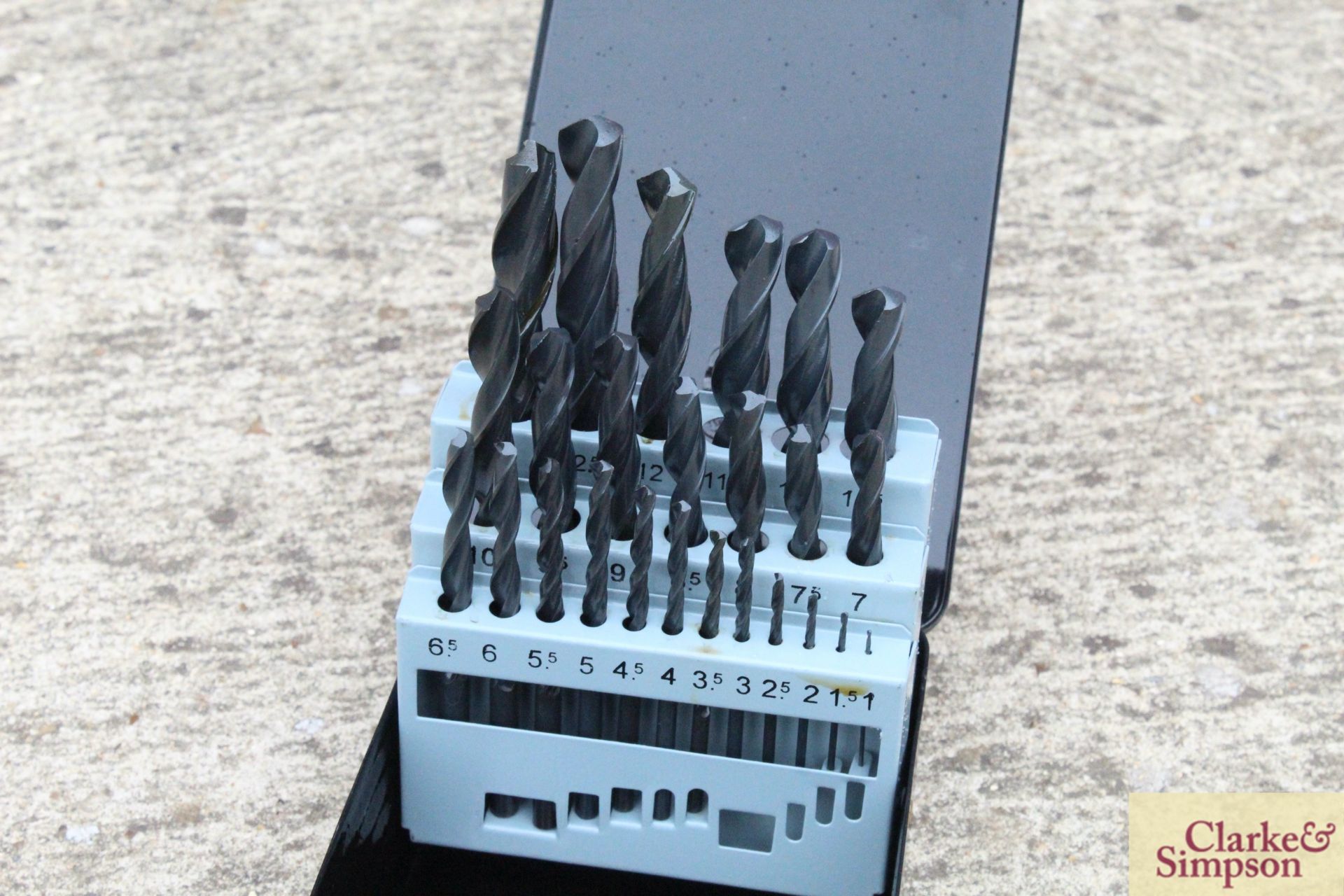 25 piece drill set. V - Image 2 of 2