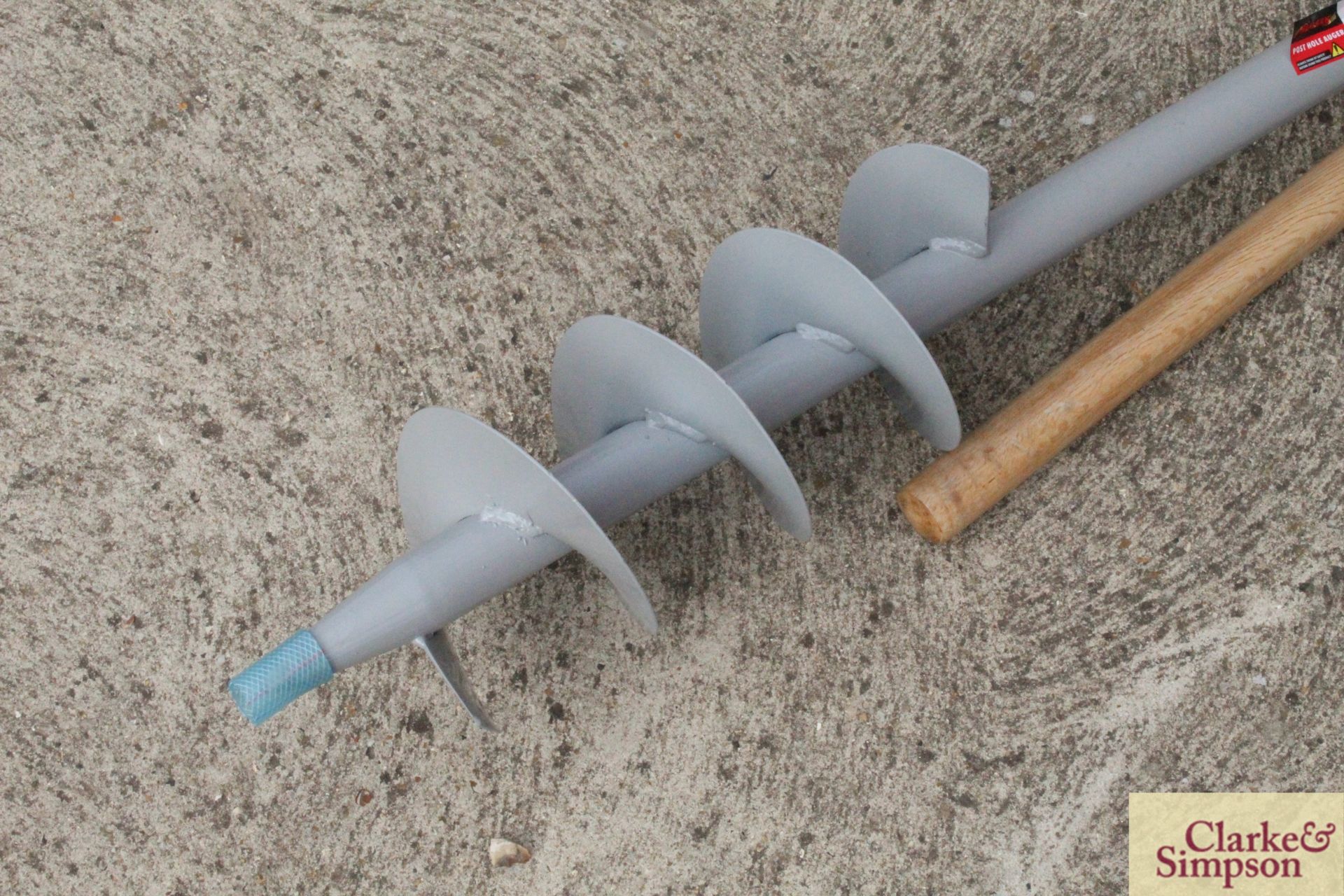 Fencepost auger. V - Image 2 of 3