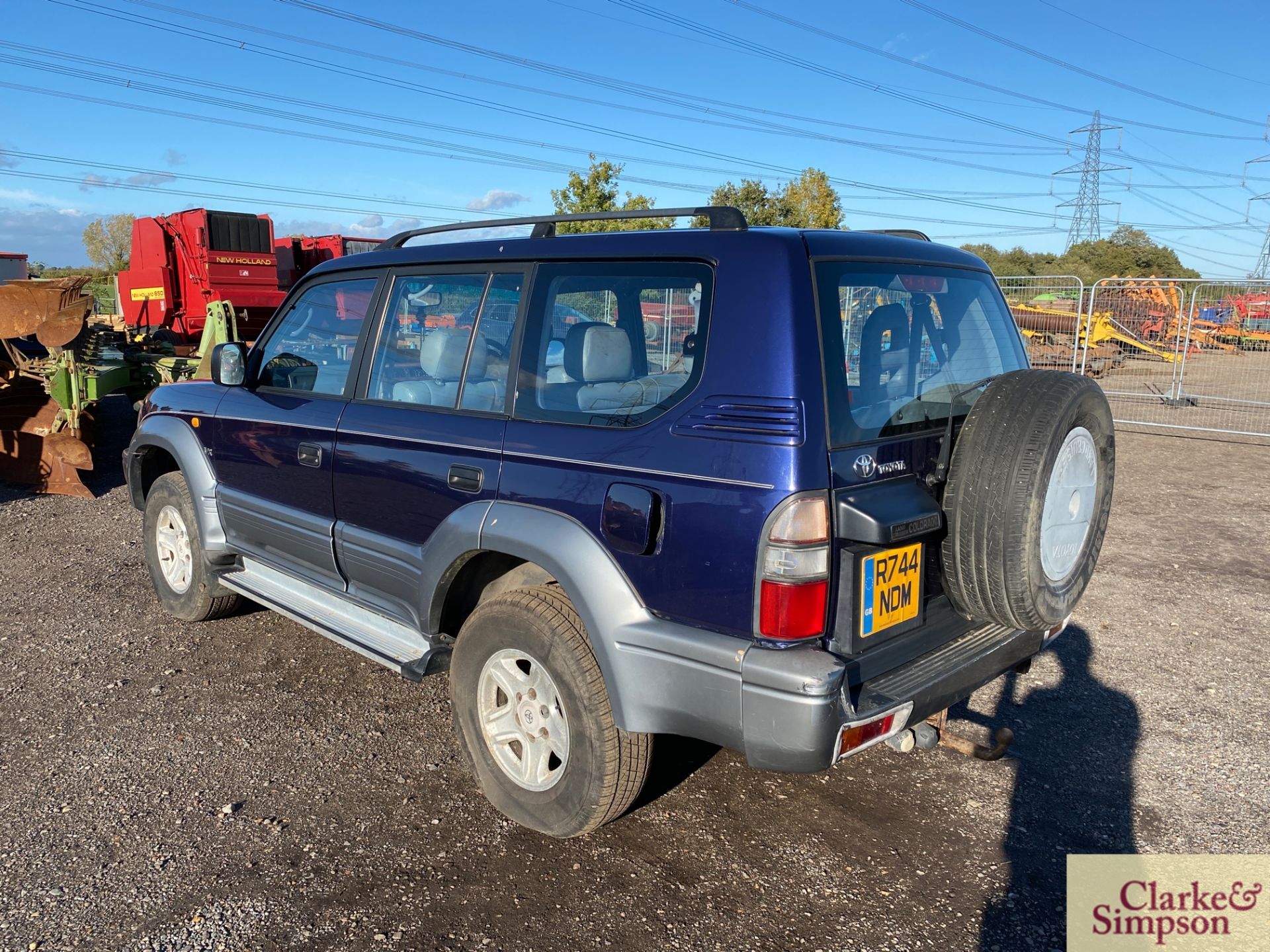 Toyota Landcruiser Colorado Prado VX 3.0L diesel automatic. Registration R744 NDM. Date of first - Image 2 of 28