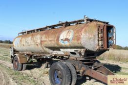 Vintage c.6,000L single axle artic Esso bowser. No test. Dolly not included. V [Located