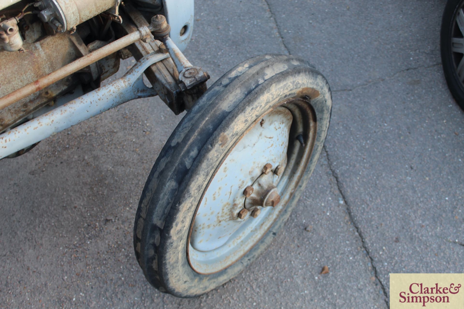 Ferguson TED 20 Petrol/TVO 2WD tractor. Registration NBJ 178 (no paperwork). Serial number 286911. - Image 12 of 19