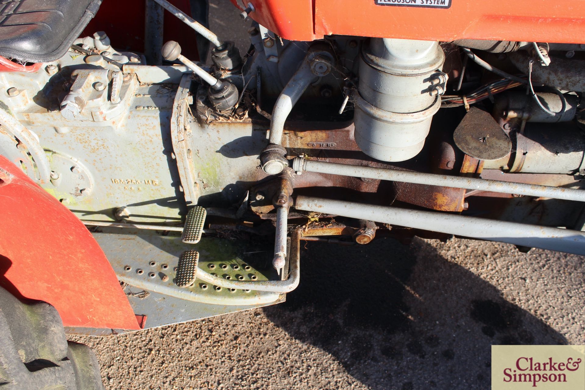 Massey Ferguson 35 23C 4cyl diesel 2WD tractor. Serial number SDM135235.1959. With dual clutch, pick - Image 12 of 23