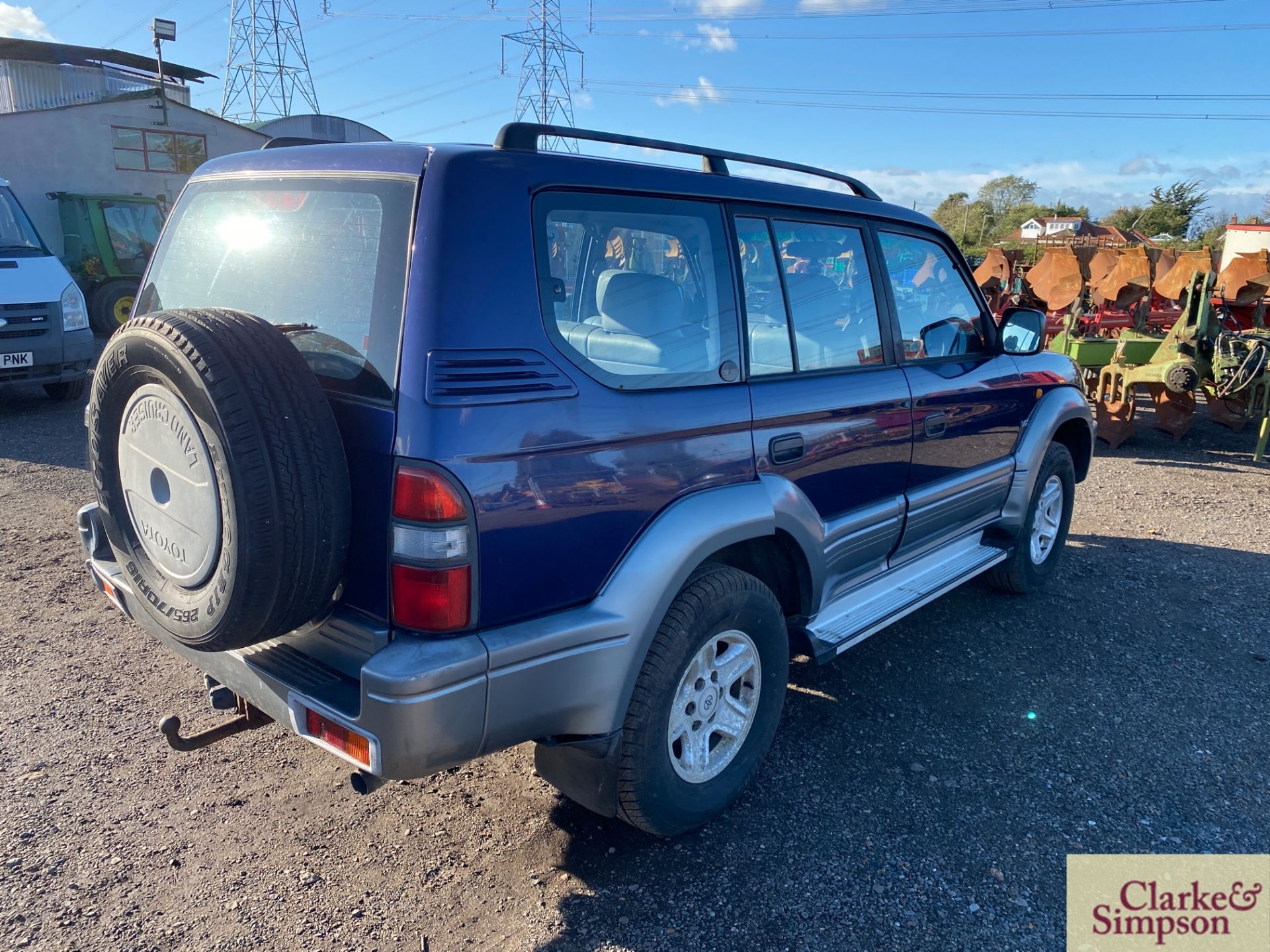 Toyota Landcruiser Colorado Prado VX 3.0L diesel automatic. Registration R744 NDM. Date of first - Image 3 of 28