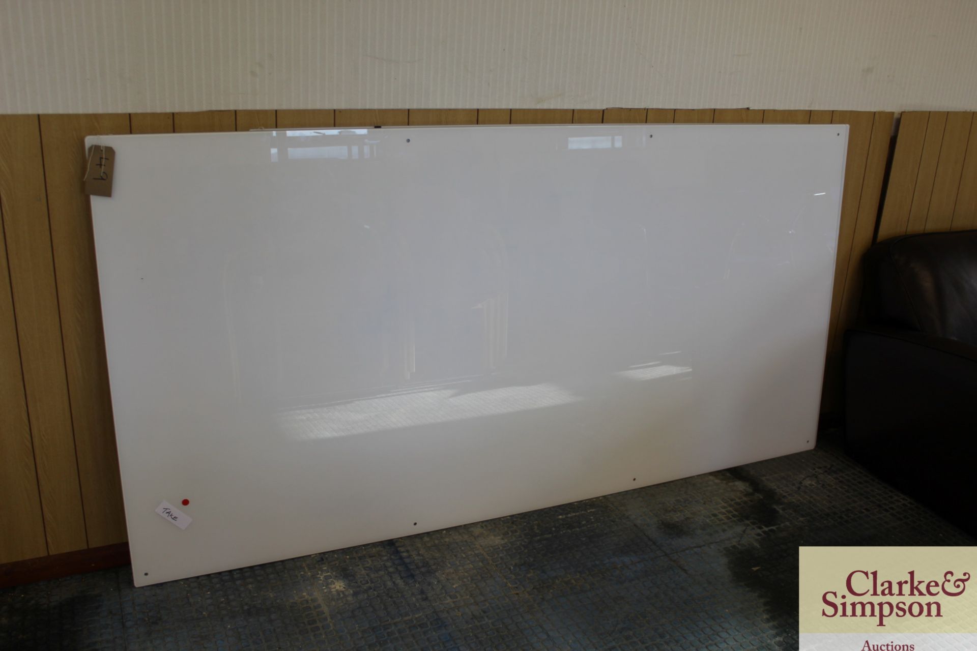 **CATALOGUE CHANGE** 2.4m x 1.2m magnetic whiteboard.