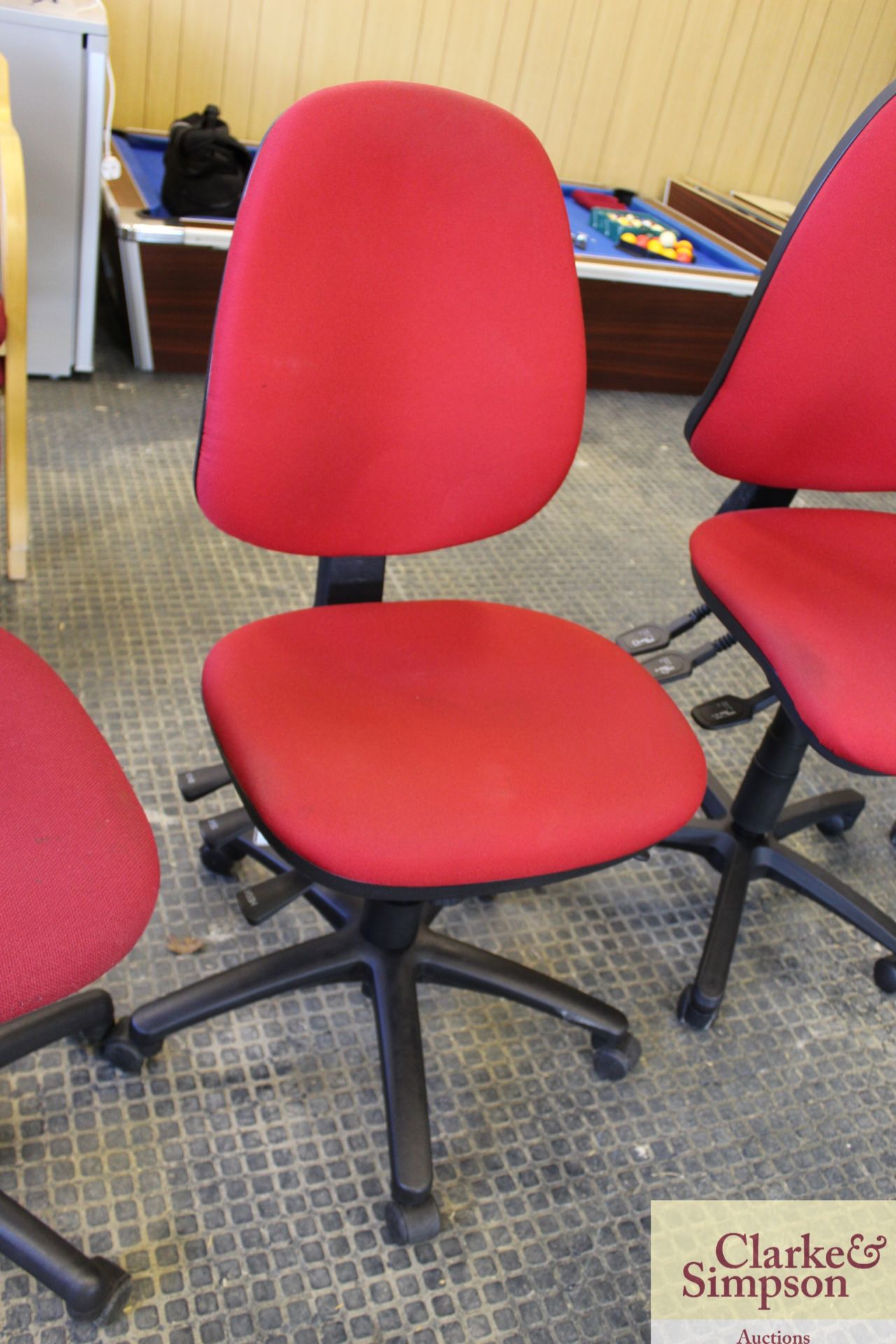 5x office chairs. - Image 4 of 6