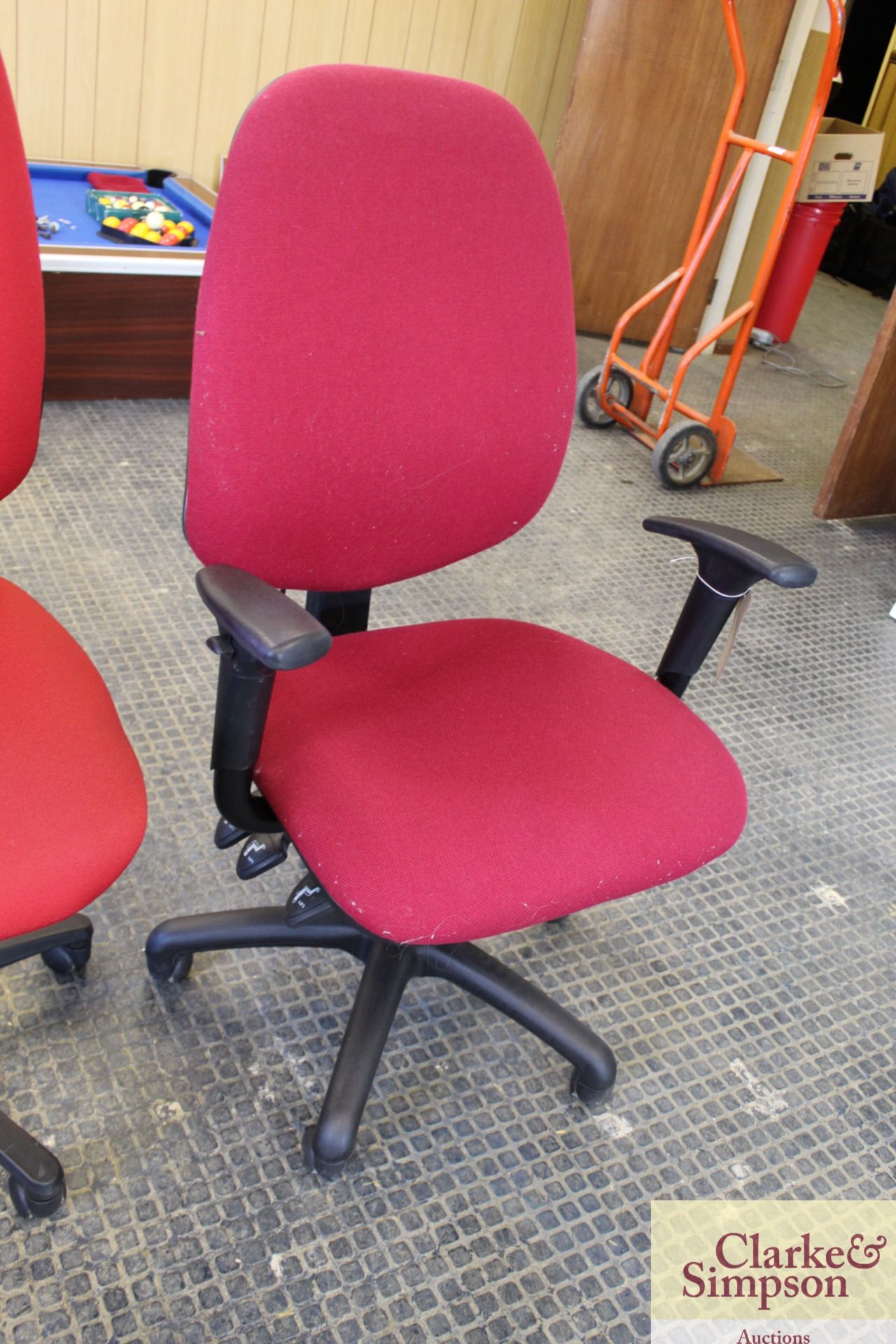 5x office chairs. - Image 6 of 6