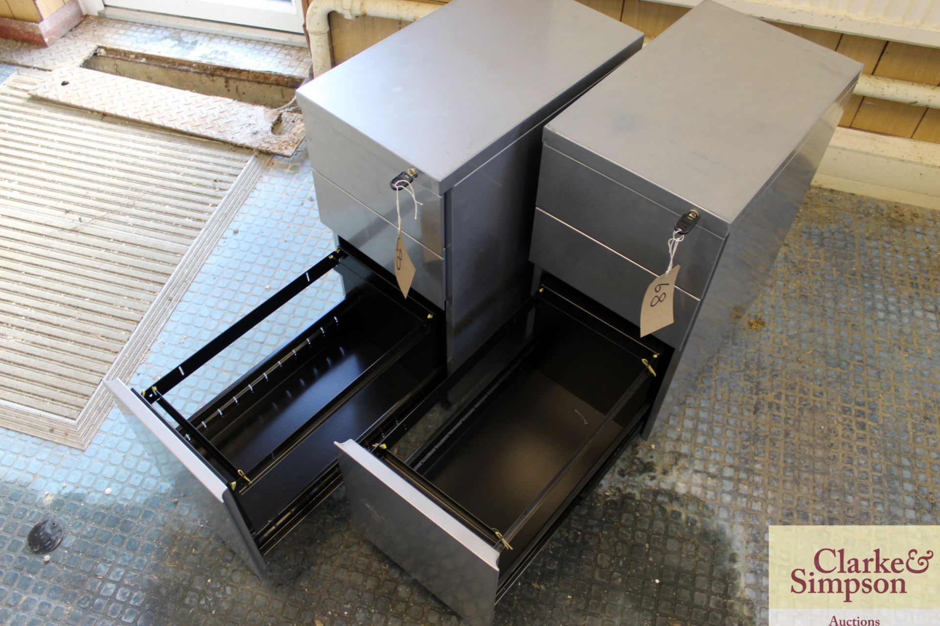 2x grey metal 3 drawer desk pedestals. With keys. - Image 2 of 4