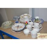 A quantity of various china