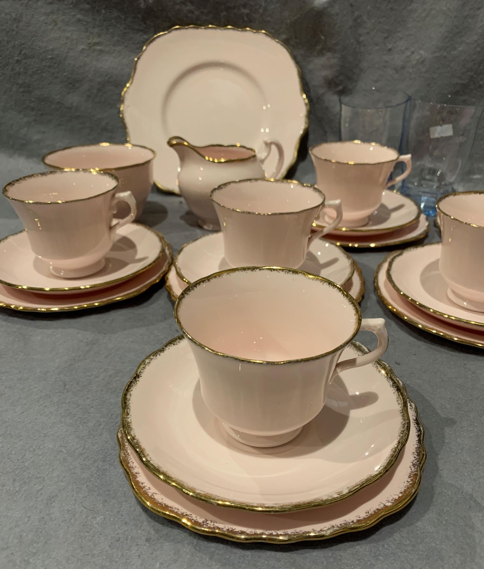 A Vale bone china pink twenty one piece tea service and two glasses - Image 2 of 4