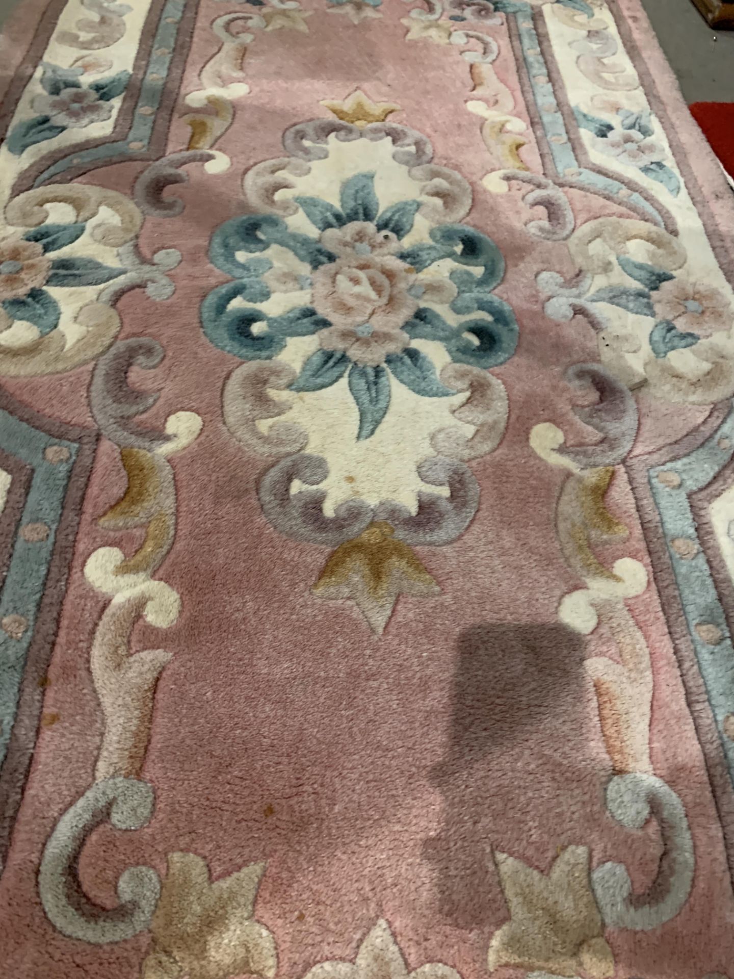 A pink patterned Chinese rug, - Image 2 of 2