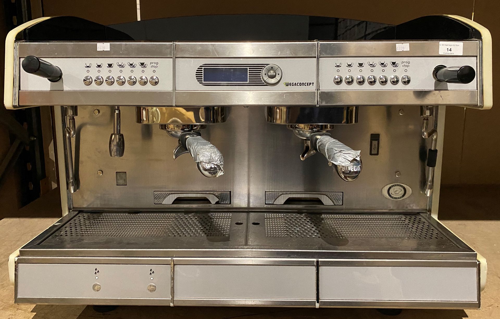 A WEGACONCEPT Espresso Italiano table top coffee machine - 240v - needs rewiring,