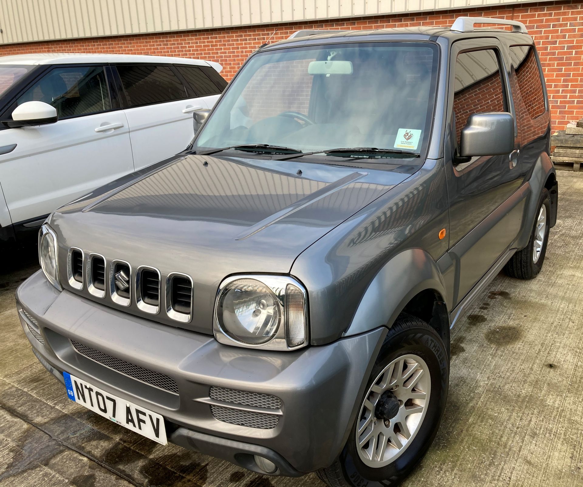 ON INSTRUCTIONS RE: A DECEASED ESTATE - SUZUKI JIMNY VVT 1.3 (1328cc) ESTATE - petrol - grey Reg. - Image 2 of 9