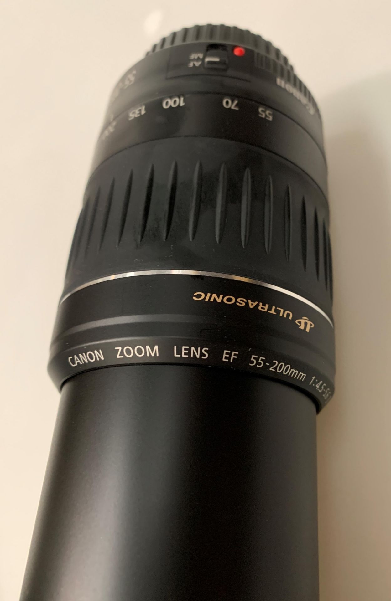 Canon Zoom lens EF 55-200mm complete with Lowepro Case - Image 2 of 4