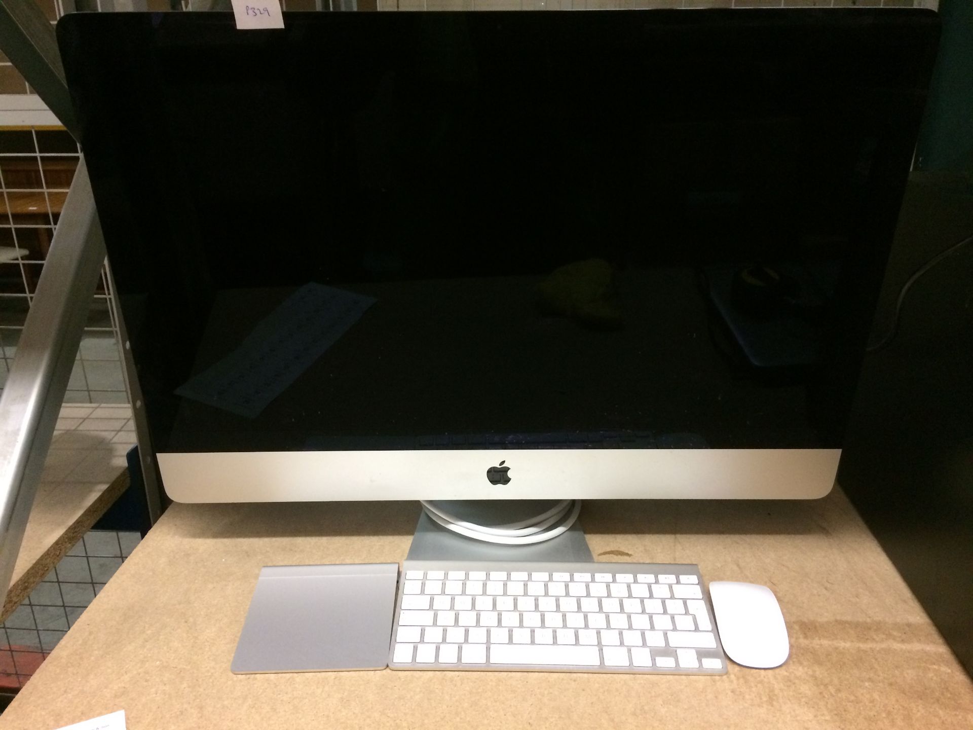 A 27" Apple i-Mac computer 3.