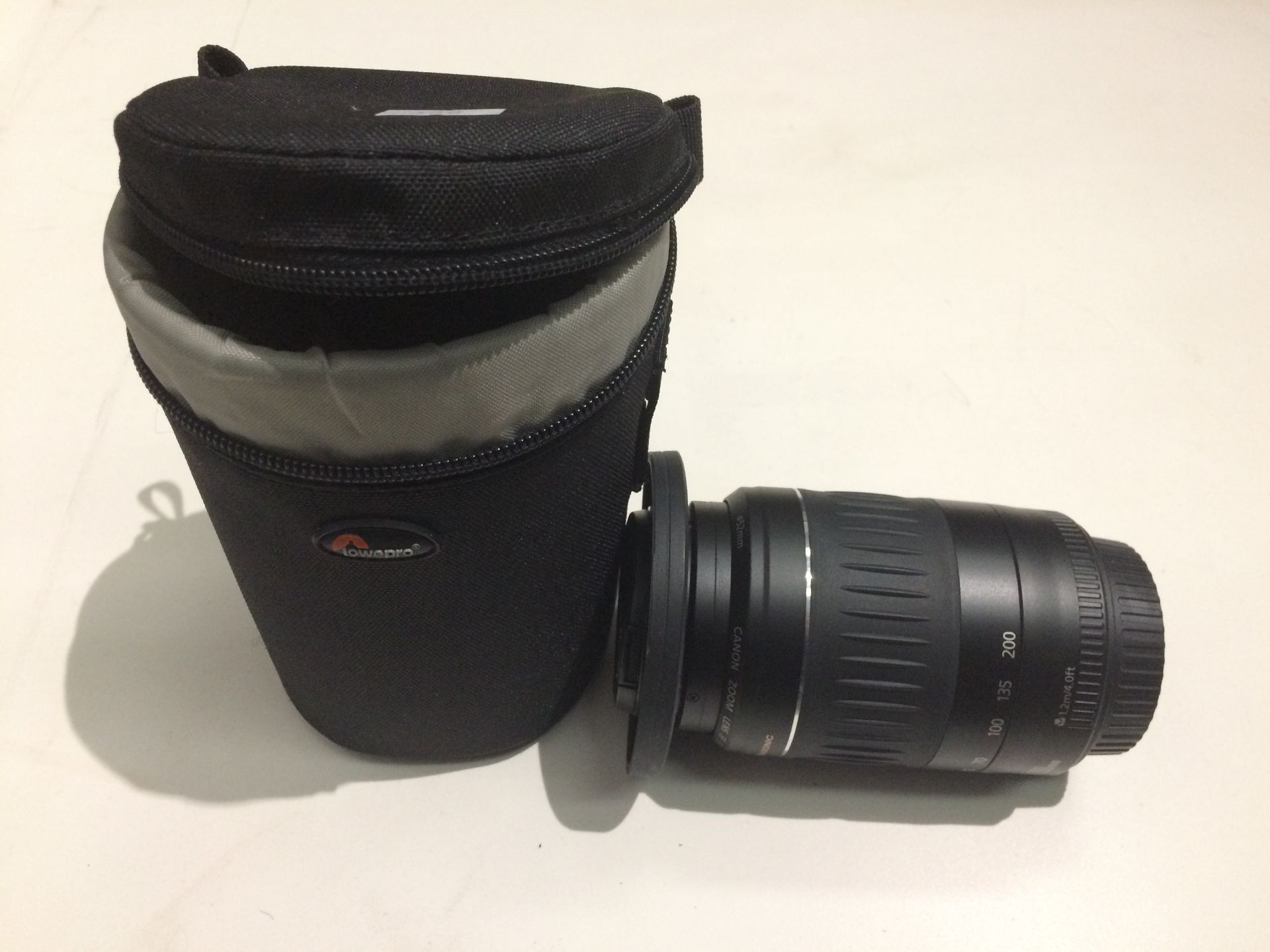 Canon Zoom lens EF 55-200mm complete with Lowepro Case - Image 4 of 4