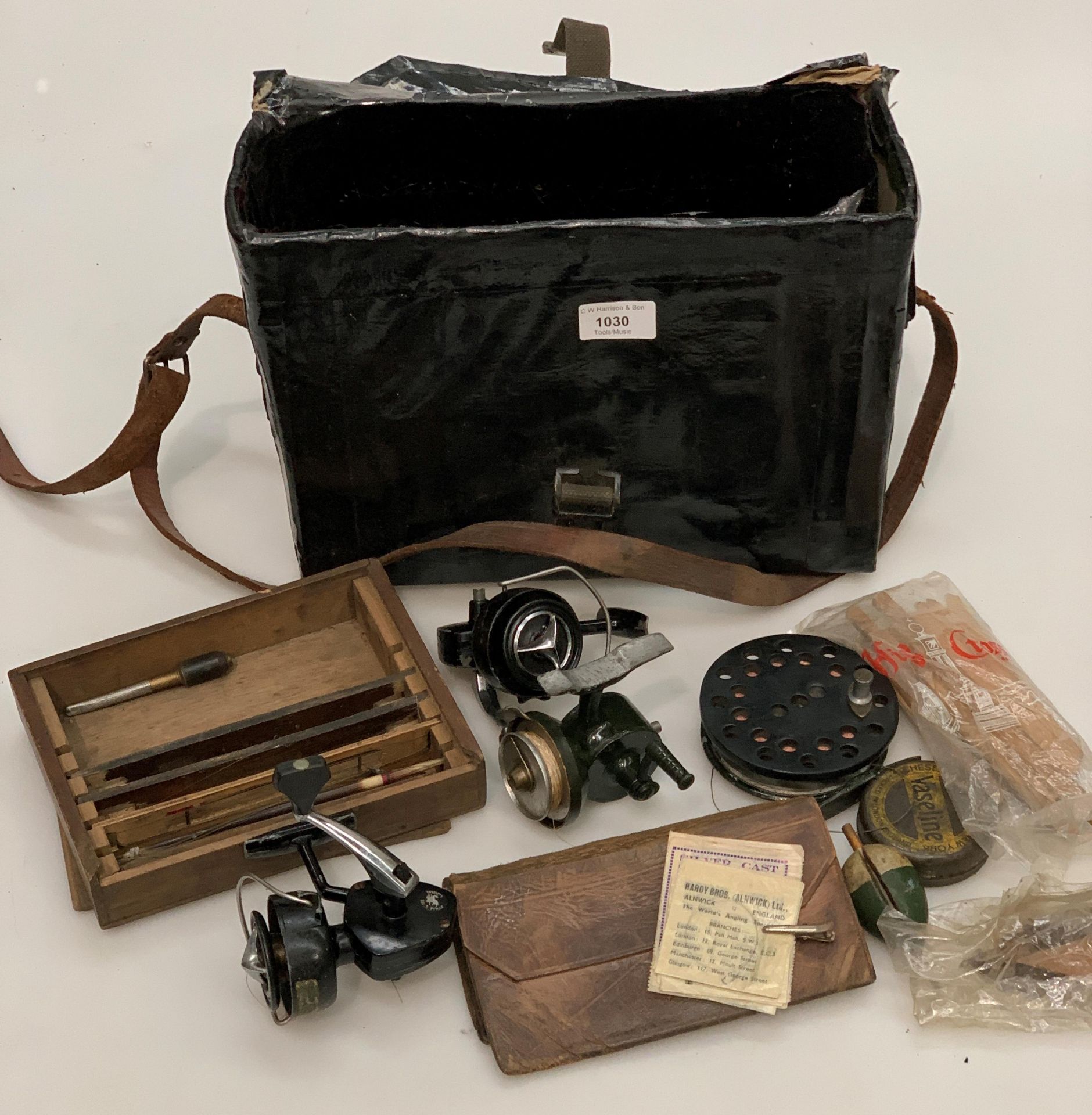 Contents to bag - a Black Prince Intrepid fishing reel, three other reels (as seen) etc. - Image 2 of 4