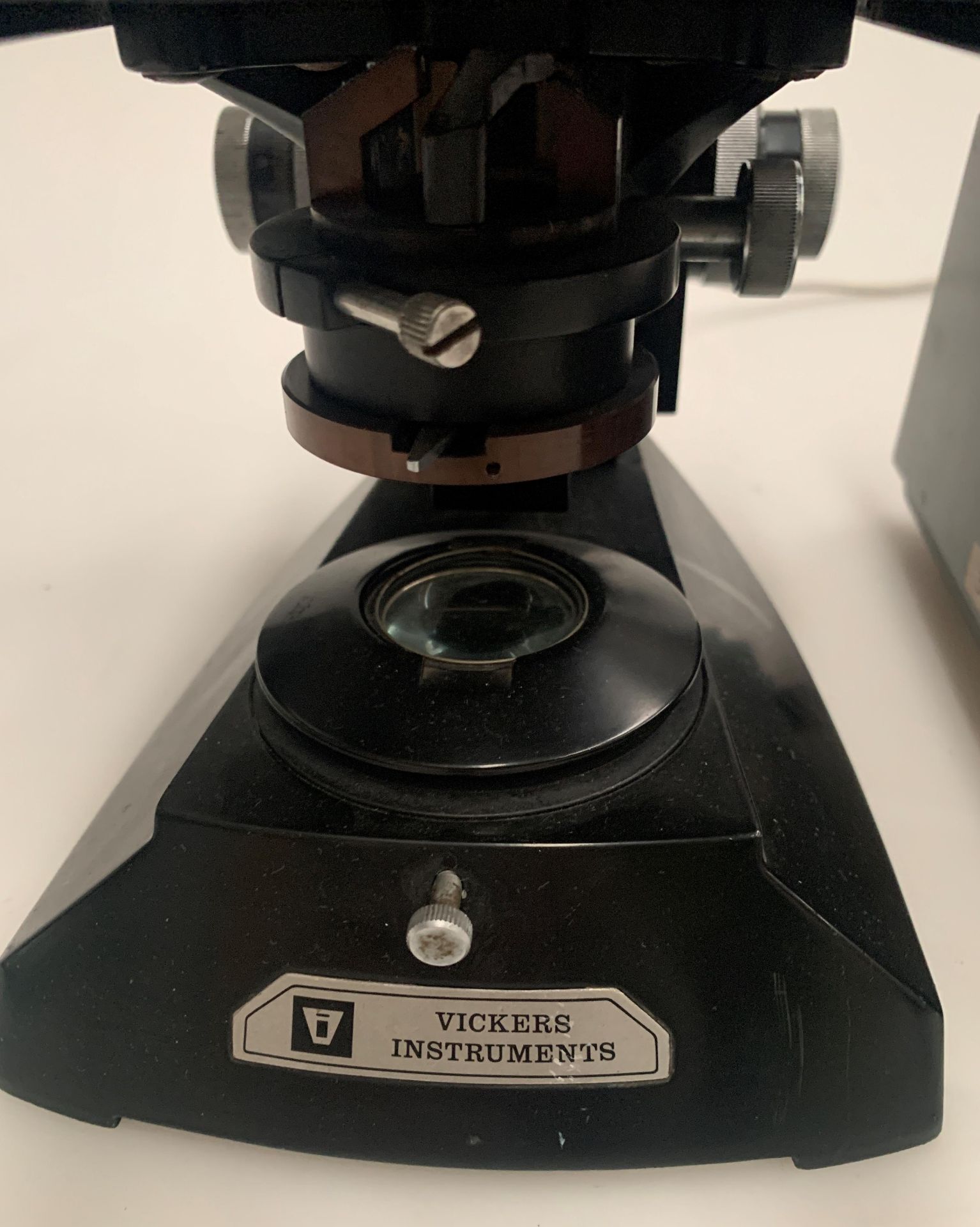 A Vickers Instruments L. U. Z. D. - Image 2 of 4