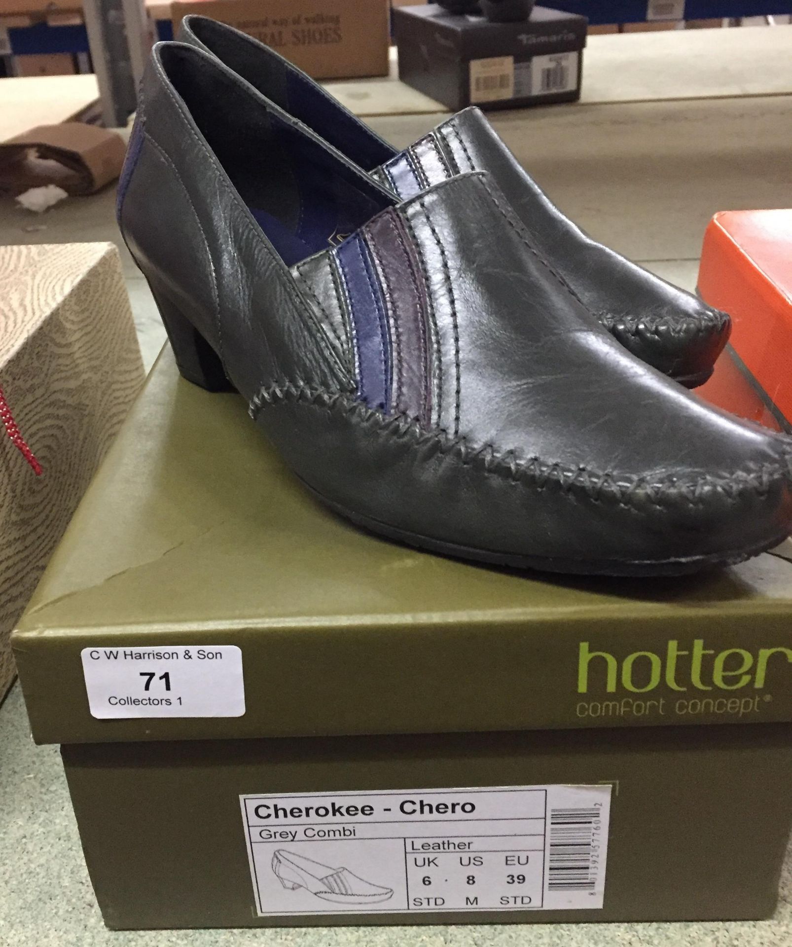 Pair of Hotter ladies Cherokee grey combi leather shoes (size 6)