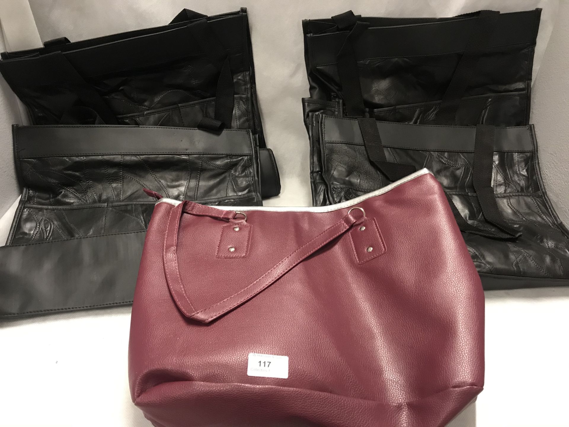 4 x ladies black handbags with umbrellas inside and one other in burgundy non-matching (5)