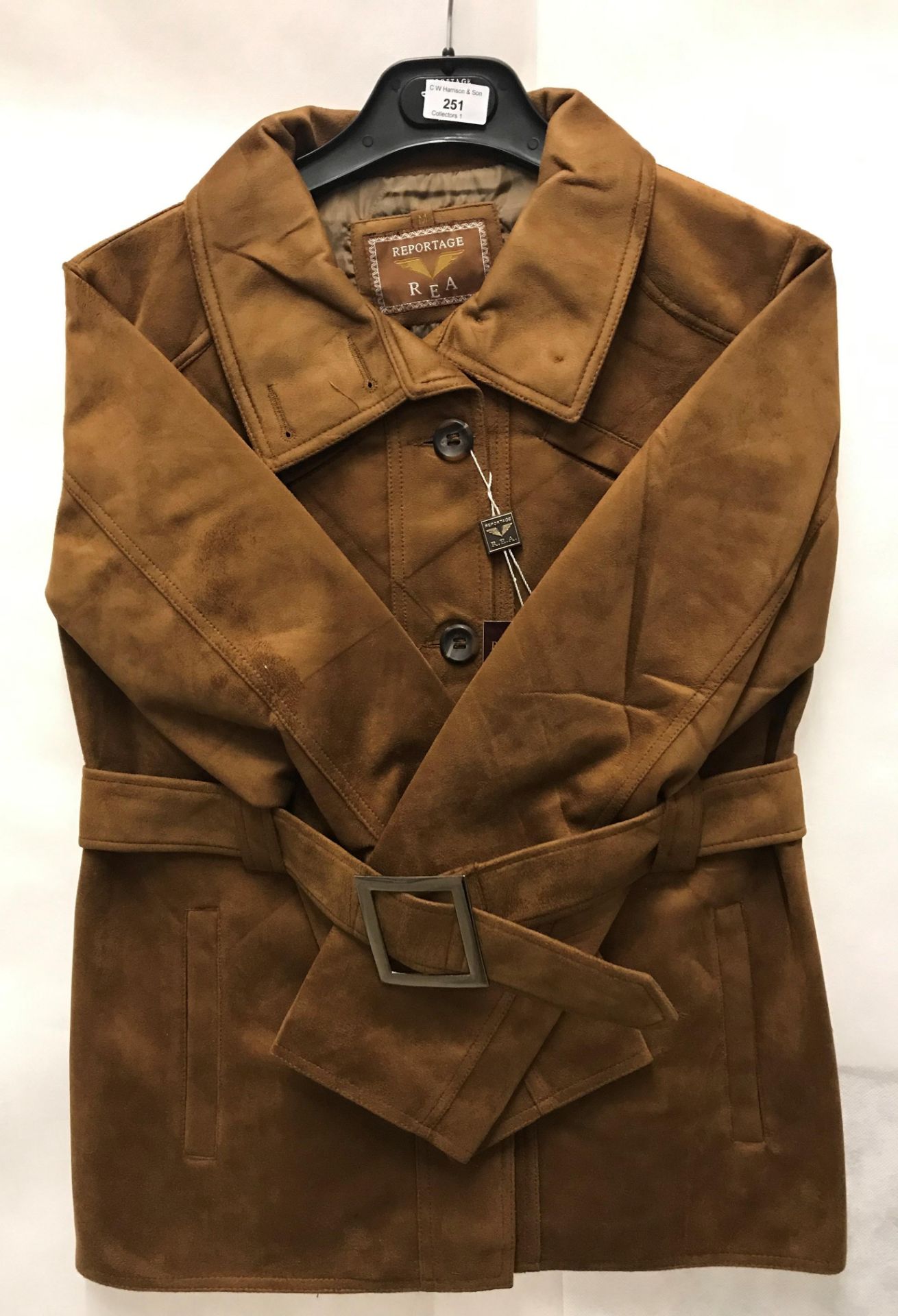 A Reportage light brown suede men's coat complete with belt (size M)