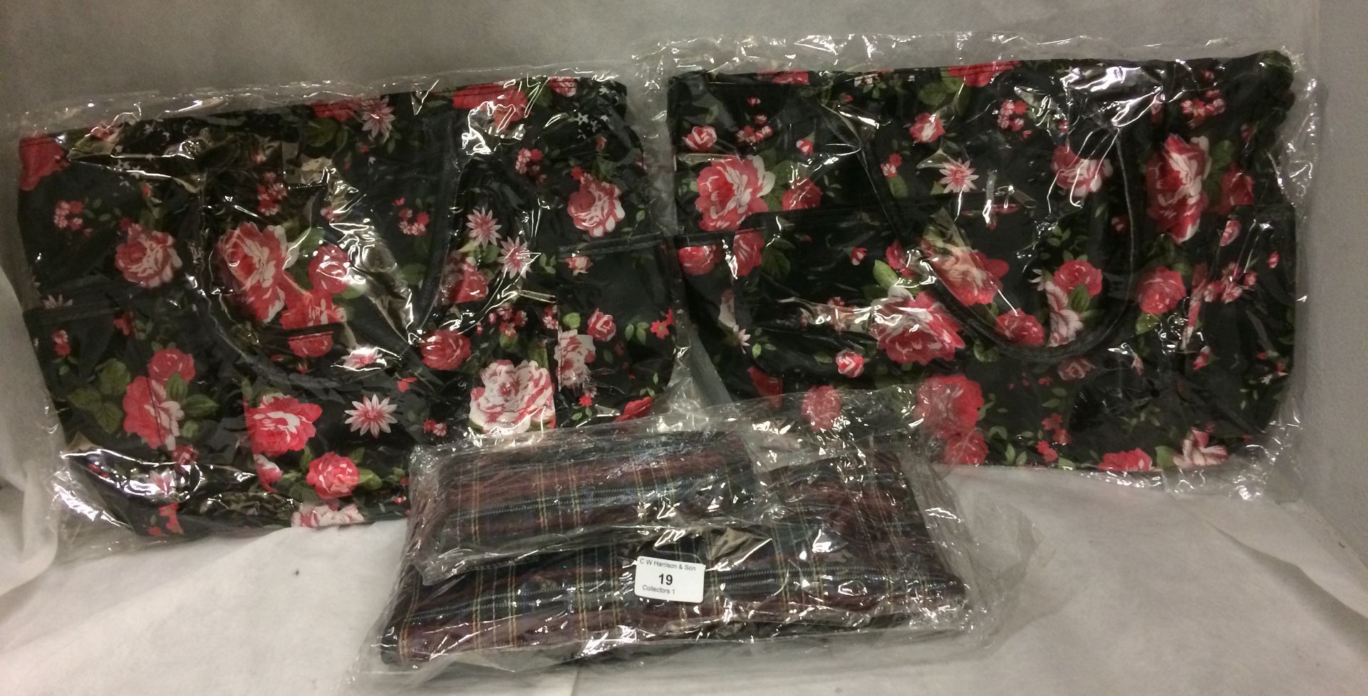 3 x assorted 2 piece bags (2 x pink roses and 1 x tartan)