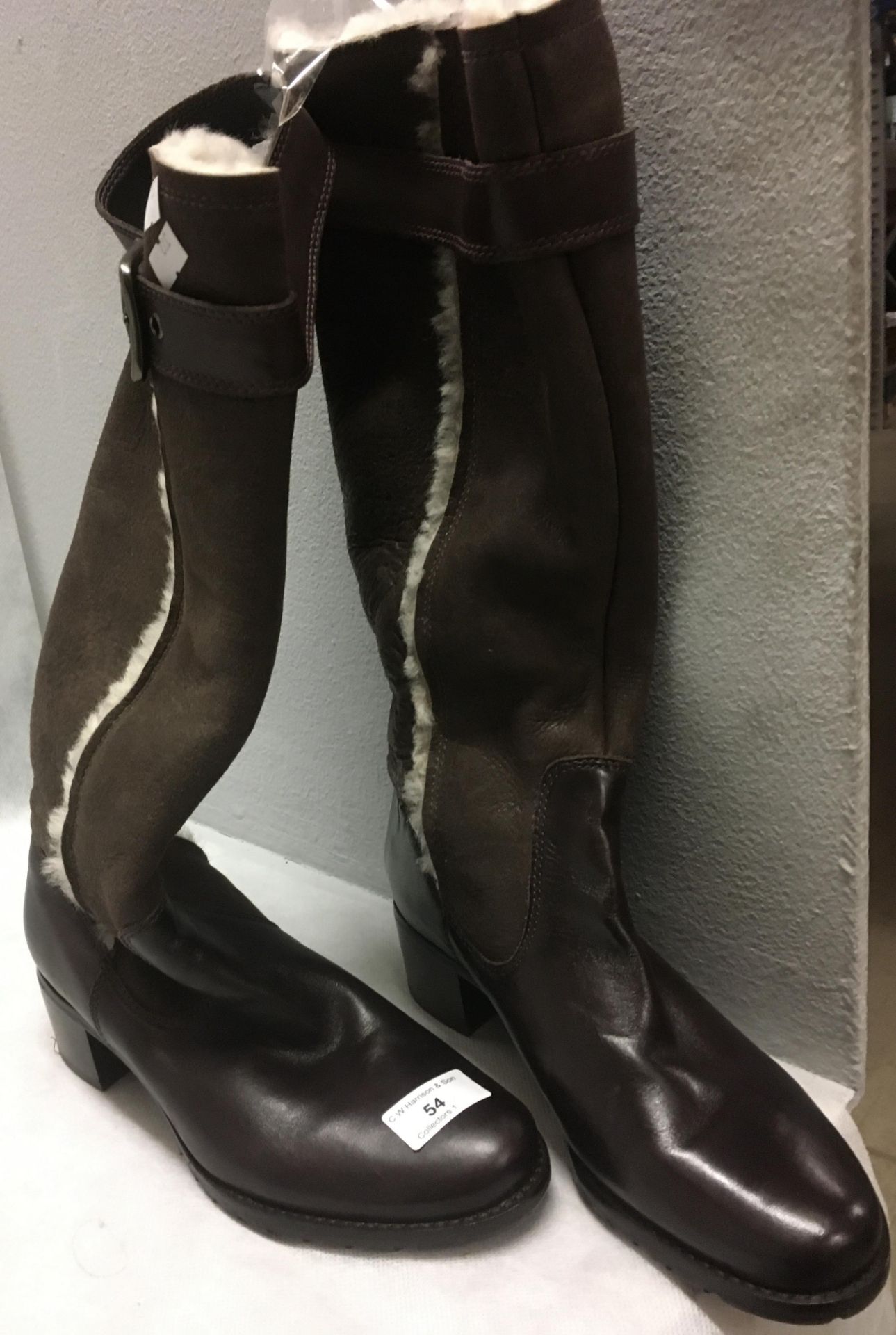 Pair of Eco ladies fur knee high boots in brown (size 39)