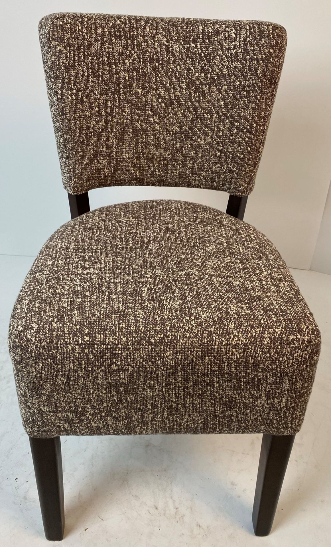 A Memphis Harlequin Speckle Truffle 131864 side/dining chair with walnut coloured frame