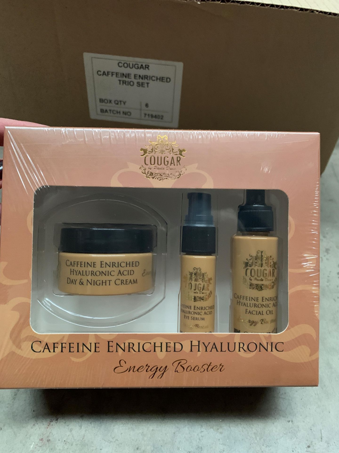 6 x Cougar Caffeine Enriched Hyaluronic Energy Booster packs, each containing facial oil 30ml,