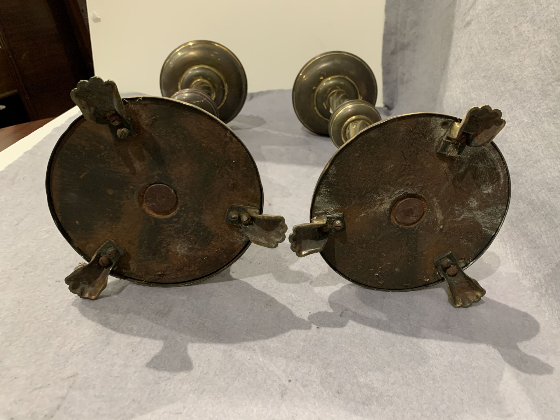 A pair of brass spiral column candlesticks on paw feet, each 47cm high, - Image 10 of 10