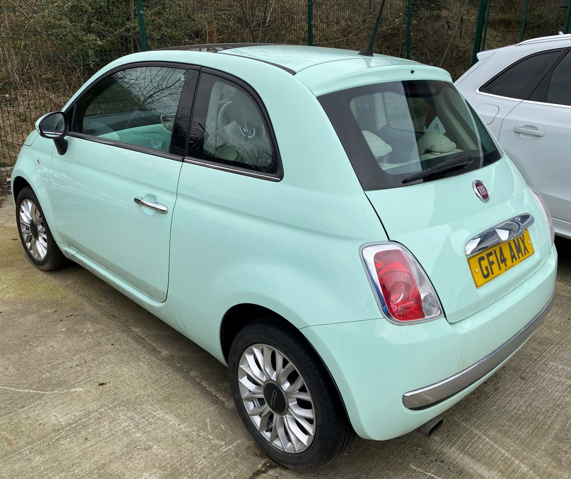 SEIZED VEHICLE FIAT 500 THREE DOOR HATCHBACK - Petrol - Light Green Reg No: GF14 AMX Rec Mileage: - Image 5 of 11